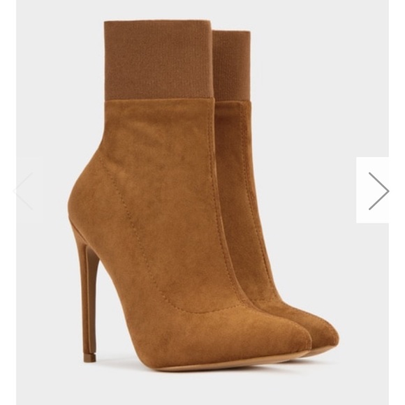 🔥New🔥Hot Camel Suede Booties. Heel Height: 4.5 - Picture 6 of 6